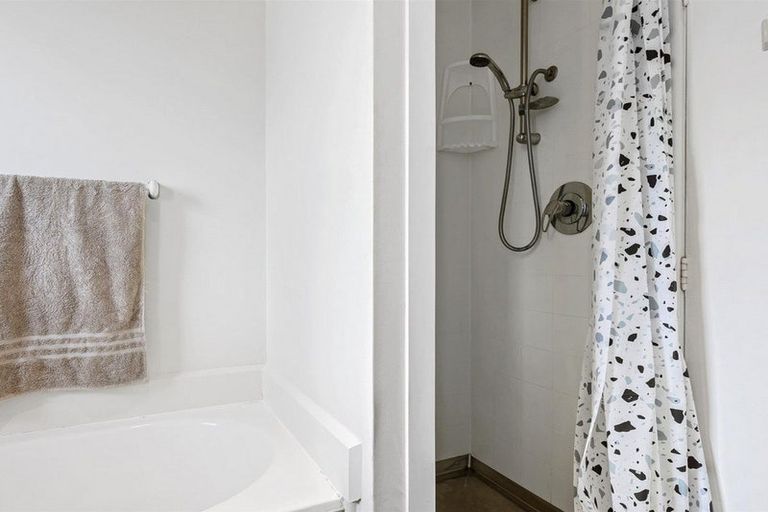 Photo of property in 23 Dunstan Crescent, Hornby, Christchurch, 8042