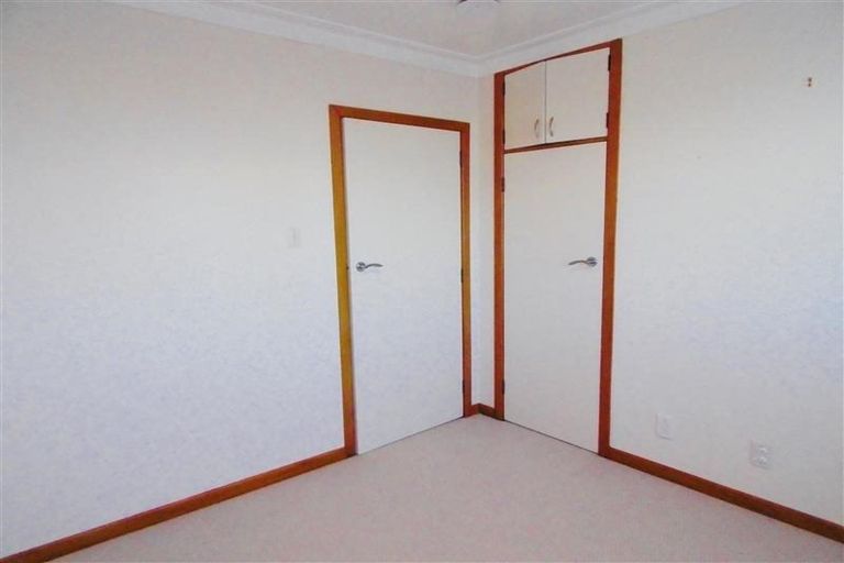 Photo of property in 91 Manu Crescent, Upper Vogeltown, New Plymouth, 4310