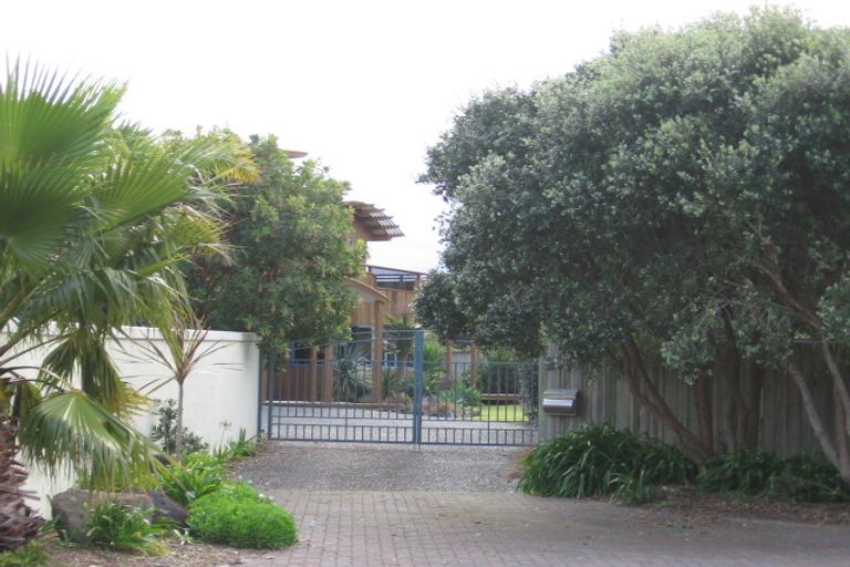 Photo of property in 11 Parry Court, Omaha, 0986