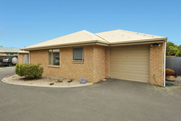 Photo of property in 35a Digby Place, Bromley, Christchurch, 8062