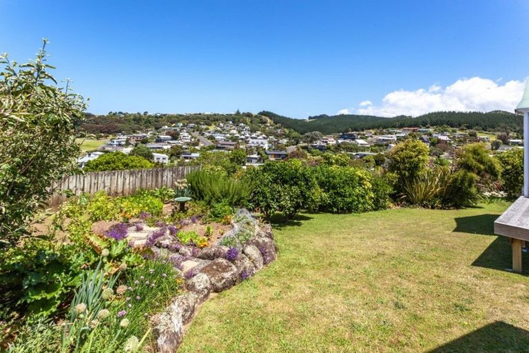 Photo of property in 145 Bambury Place, Onemana, Whangamata, 3691