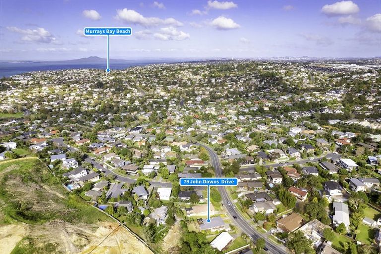 Photo of property in 79 John Downs Drive, Browns Bay, Auckland, 0630