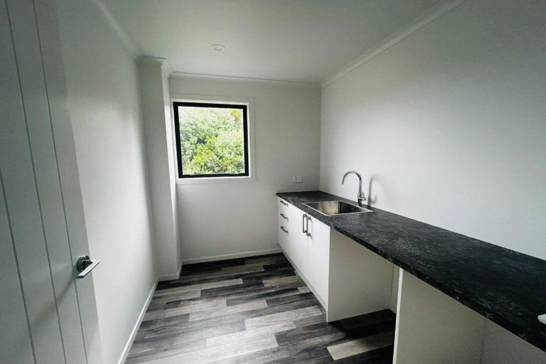 Photo of property in 40b Egmont Street, Castlecliff, Whanganui, 4501