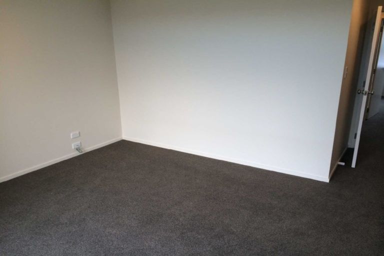 Photo of property in 60 Kuaka Drive, Takanini, 2112