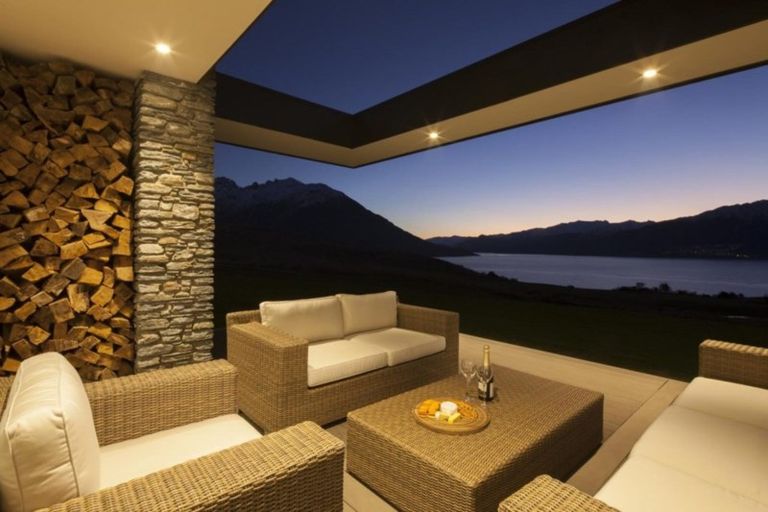 Photo of property in 5 Refuge Lane, Jacks Point, Queenstown, 9371