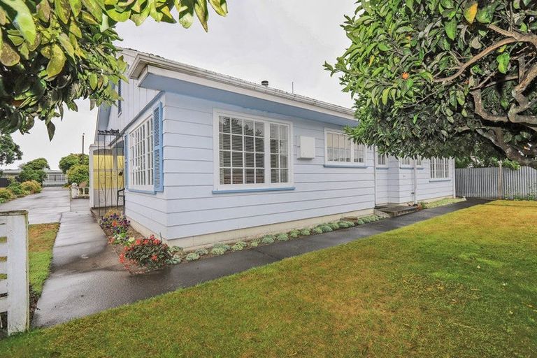 Photo of property in 804b Duke Street, Mahora, Hastings, 4120