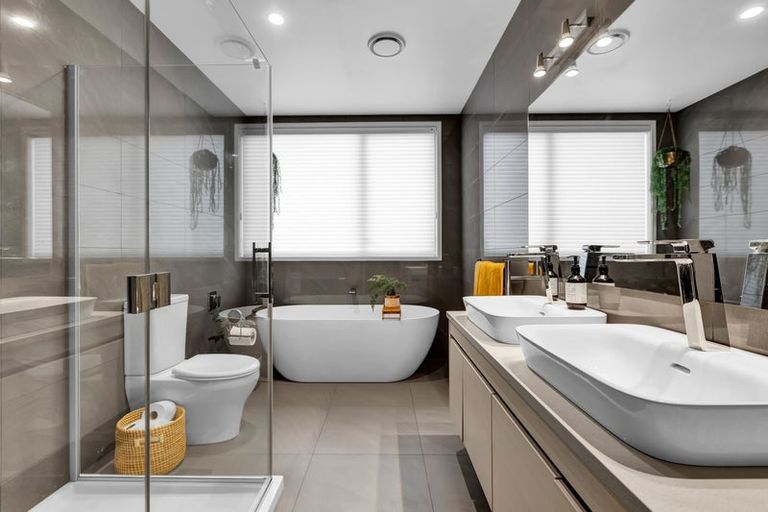 Photo of property in 59 Links Drive, Waiwhakaiho, New Plymouth, 4312