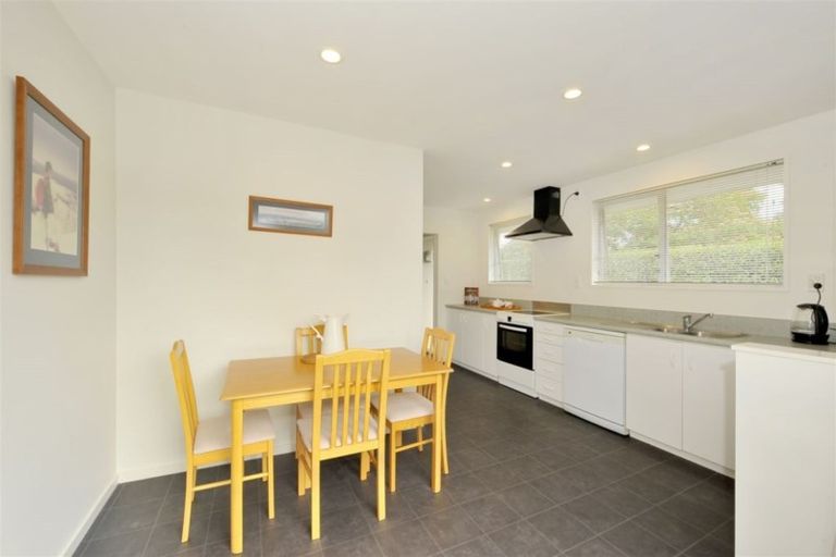 Photo of property in 15 Lloyd Street, Strowan, Christchurch, 8052