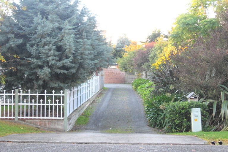 Photo of property in 165 Raumati Road, Raumati Beach, Paraparaumu, 5032