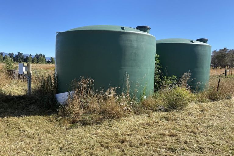 Photo of property in 35 Wiltons Road, West Taratahi, Carterton, 5791