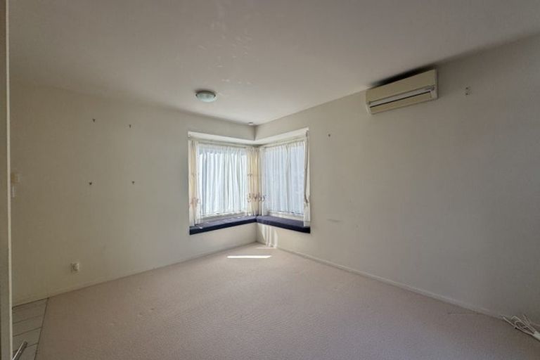 Photo of property in 4/26 Roanoke Way, Albany, Auckland, 0632
