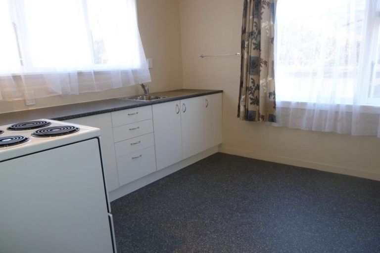 Photo of property in 28 Shakespeare Road, Waltham, Christchurch, 8023