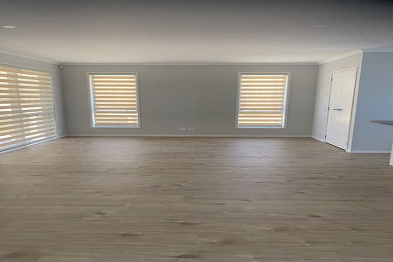 Photo of property in 24 Peacock Place, Pokeno, 2402