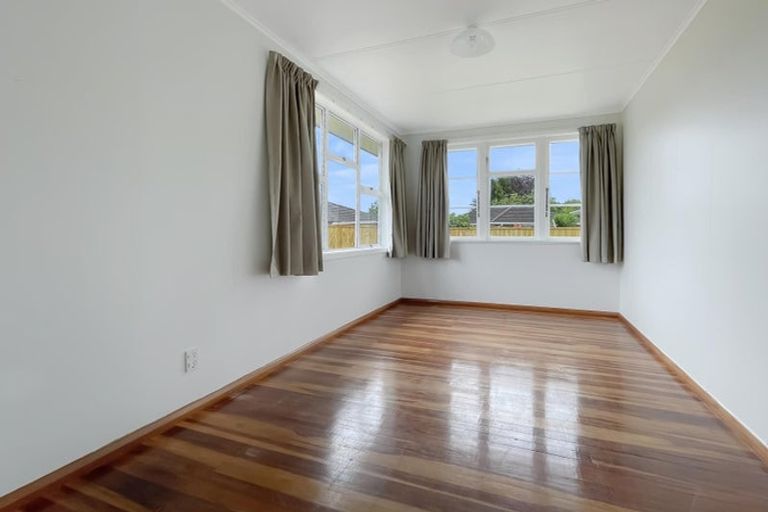 Photo of property in 3 Lee Place, Bader, Hamilton, 3206