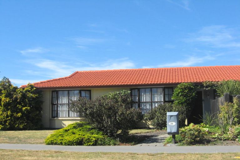 Photo of property in 28 Lakewood Drive, Burwood, Christchurch, 8083