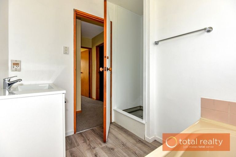 Photo of property in 99a Lancewood Drive, Halswell, Christchurch, 8025