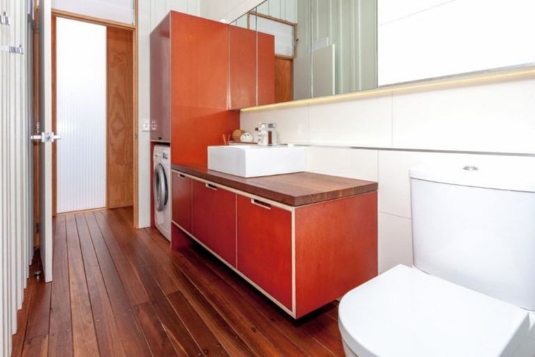 Photo of property in 118 Onemana Drive, Onemana, Whangamata, 3691