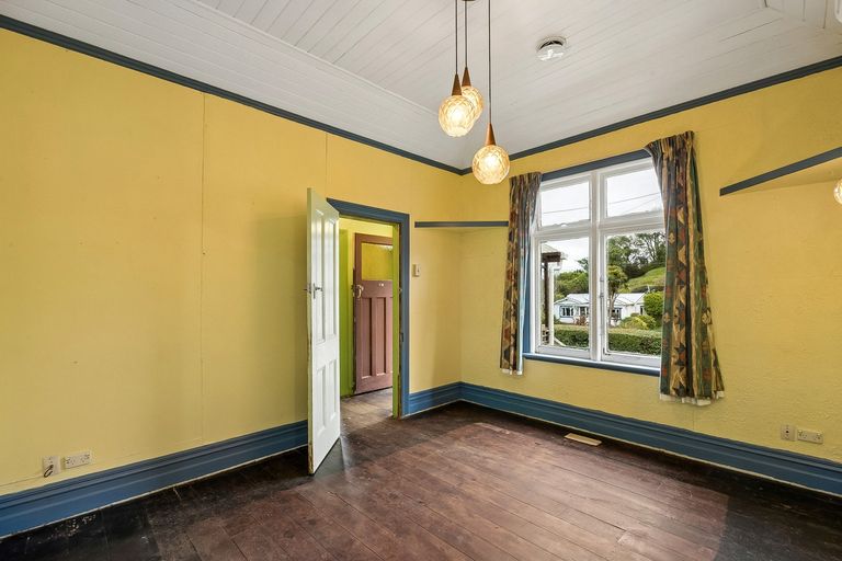 Photo of property in 8 Kellas Street, Macandrew Bay, Dunedin, 9014