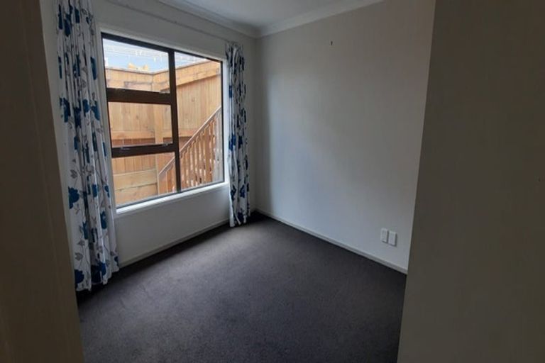Photo of property in 29 Riverstone Drive, Riverstone Terraces, Upper Hutt, 5018
