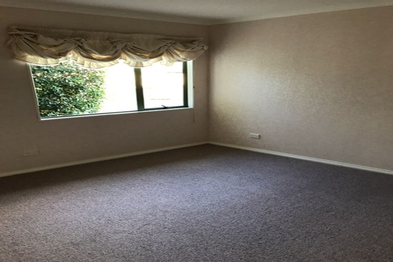 Photo of property in 6 Hinton Place, Pyes Pa, Tauranga, 3112