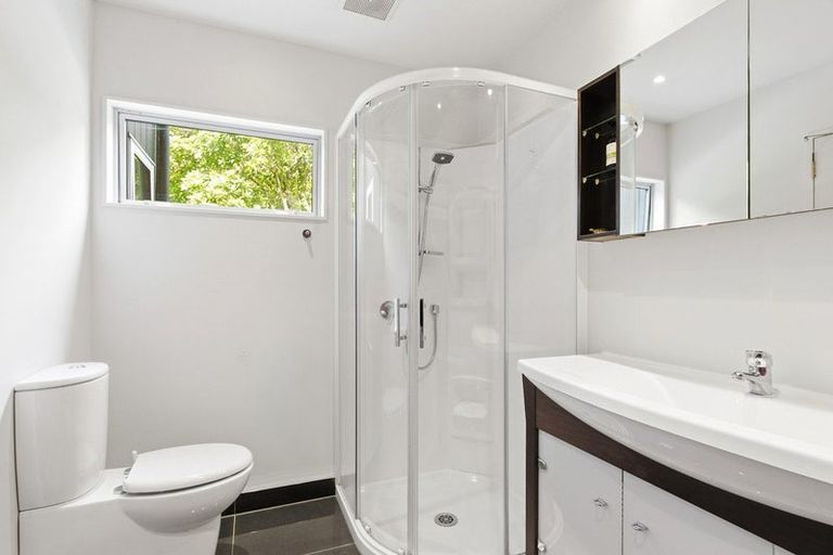 Photo of property in 15b Perth Street, Ngaio, Wellington, 6035