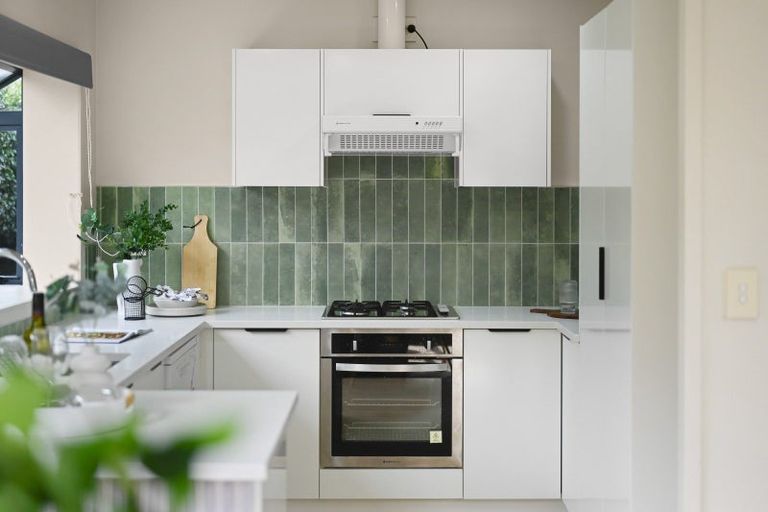 Photo of property in 44 Catalina Drive, Melville, Hamilton, 3206