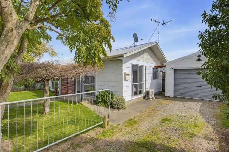 Photo of property in 30 Perth Street, Levin, 5510