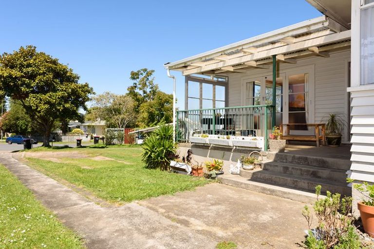 Photo of property in 17a Stirling Grove, Greerton, Tauranga, 3112