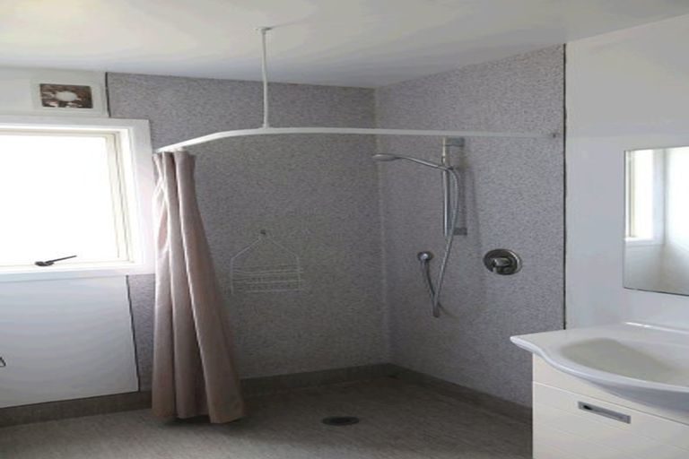 Photo of property in 16a Lachlan Avenue, North Dunedin, Dunedin, 9016