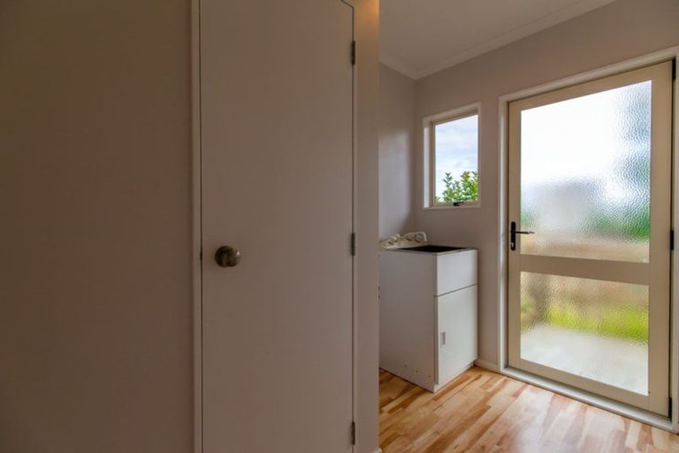 Photo of property in 11 Benner Drive, Ngatea, 3503