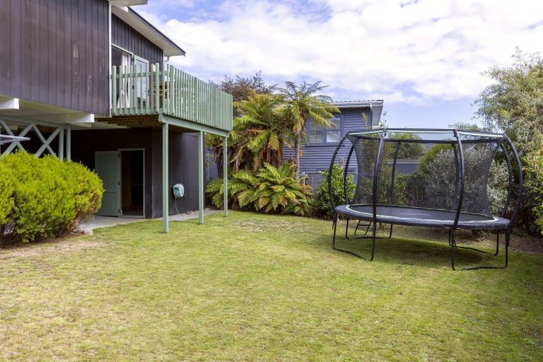 Photo of property in 14a Weka Road, Waipahihi, Taupo, 3330
