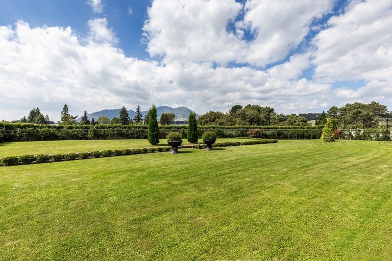 Photo of property in 35 Coprosma Crescent, Waipahihi, Taupo, 3330