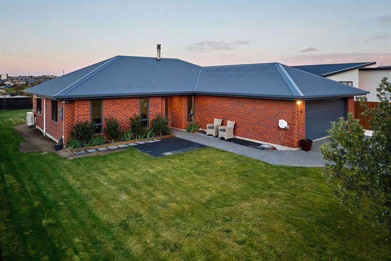 Photo of property in 76 Shearwater Drive, Kaikoura, 7300