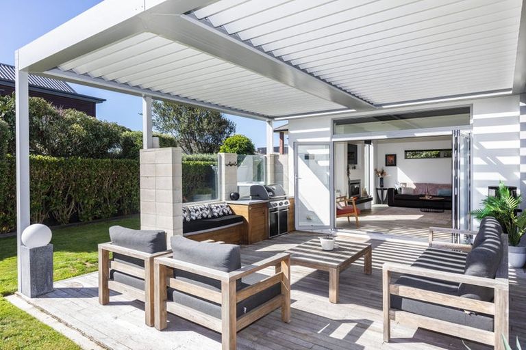 Photo of property in 101 Aston Drive, Waimairi Beach, Christchurch, 8083