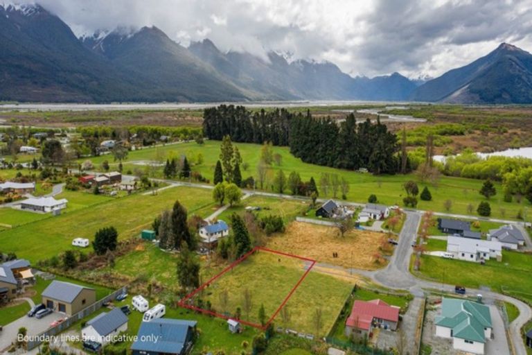 Photo of property in 12 Woodley Place, Glenorchy, 9372