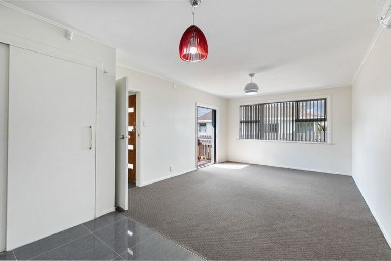 Photo of property in 48a Mountain Road, Mangere Bridge, Auckland, 2022