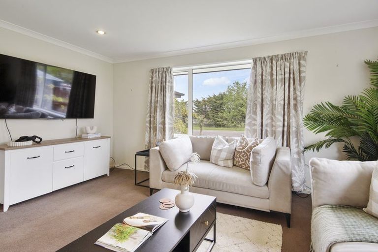 Photo of property in 166 Johns Road, Rangiora, 7400