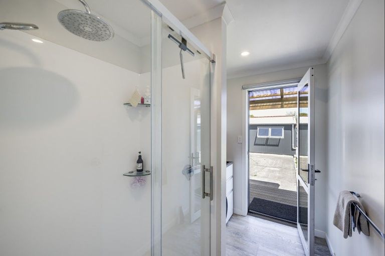 Photo of property in 139 Flaxmere Avenue, Flaxmere, Hastings, 4120