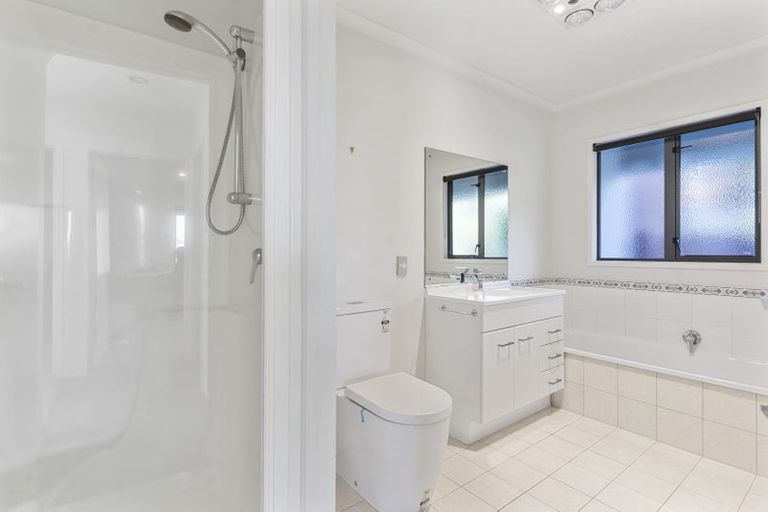 Photo of property in 37 Bannings Way, Hobsonville, Auckland, 0618