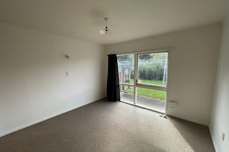 Photo of property in 42 Mcannalley Street, Manurewa East, Auckland, 2102