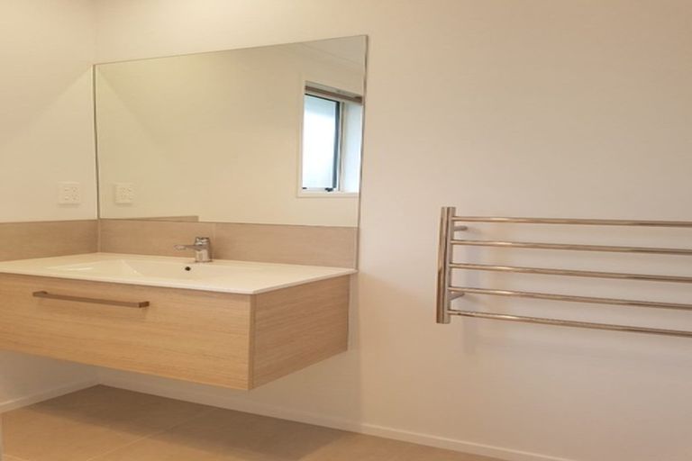 Photo of property in 9 Te Wharo Drive, Papamoa, 3118