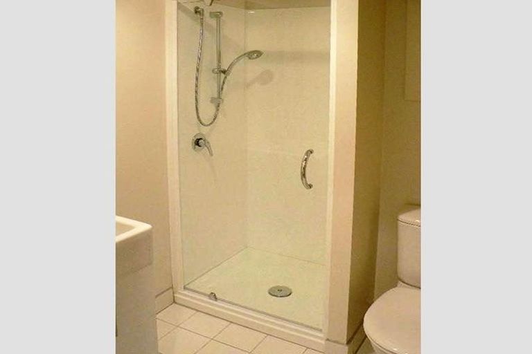 Photo of property in Waldorf Bankside Apartments, 4e/8 Bankside Street, Auckland Central, Auckland, 1010