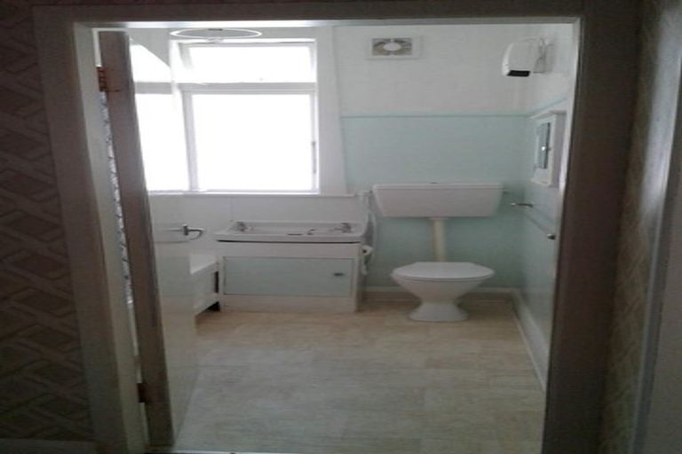 Photo of property in 81 Ira Street, Miramar, Wellington, 6022