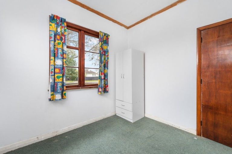 Photo of property in 2 Hobson Place, Takaro, Palmerston North, 4412