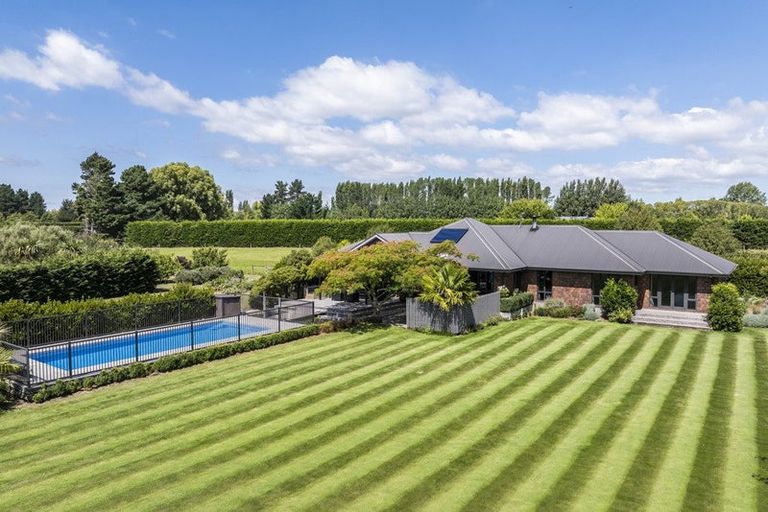 Photo of property in 110 Harpers Road, Swannanoa, Kaiapoi, 7692