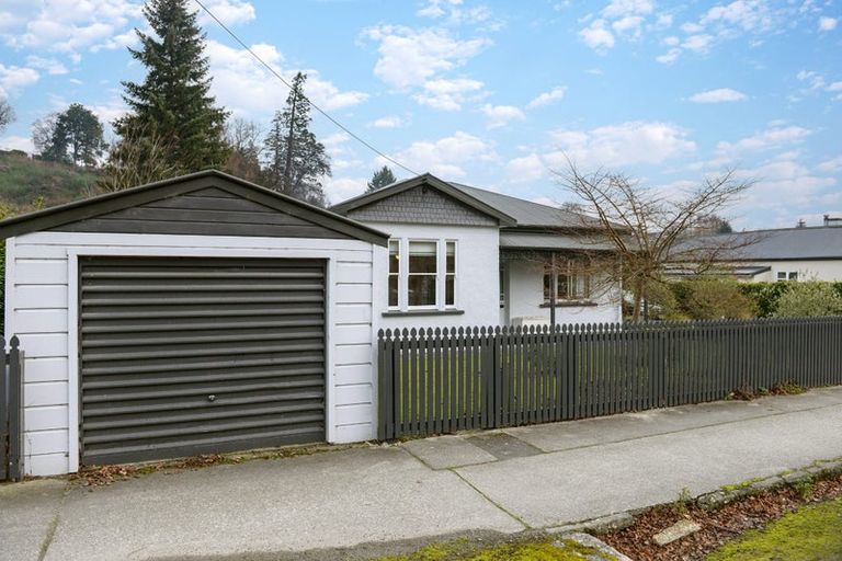 Photo of property in 32 Whitehaven Street, Lawrence, 9532