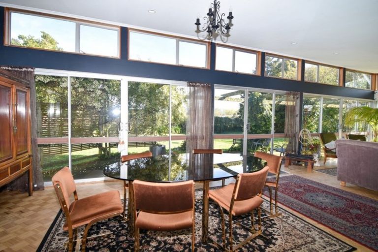 Photo of property in 264 High Street South, Carterton, 5713