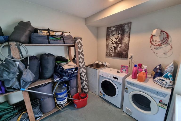 Photo of property in 15 Meteor Place, Schnapper Rock, Auckland, 0632