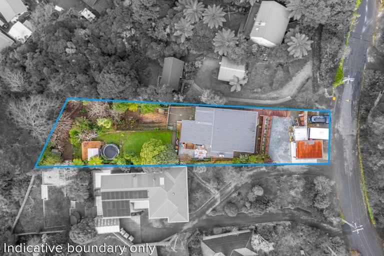 Photo of property in 51 Wyndham Road, Pinehaven, Upper Hutt, 5019