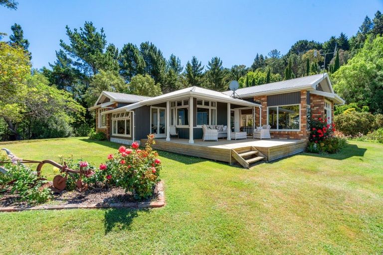 Photo of property in 15 Terrace Road, Bay View, Napier, 4104